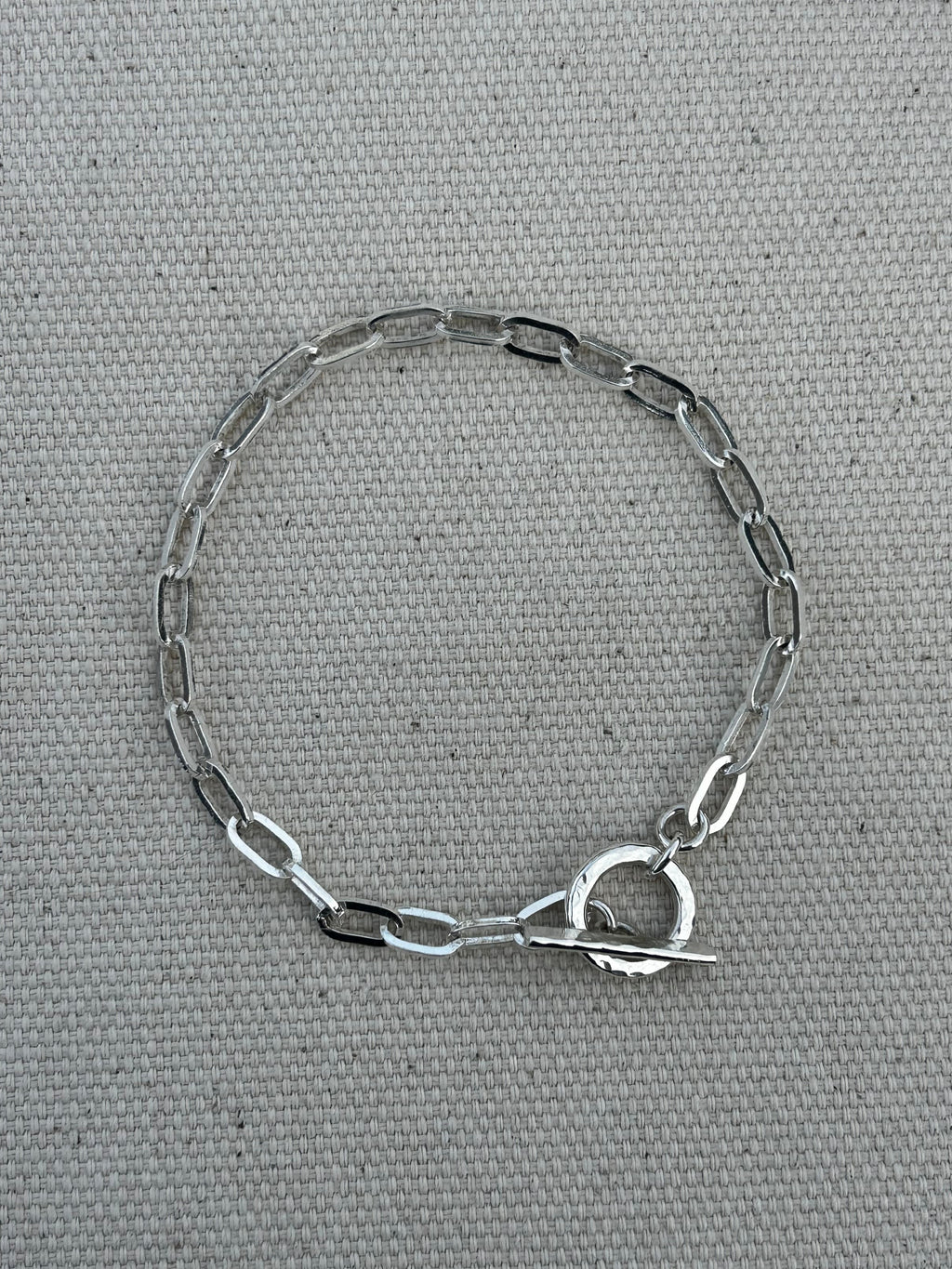 Tverr armbånd